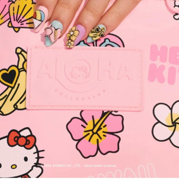 Aloha Collection Hello Kitty Hawaii Exclusive! - Picture 1 of 3